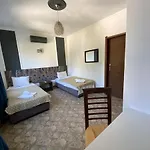 Arti Butik Hotel *