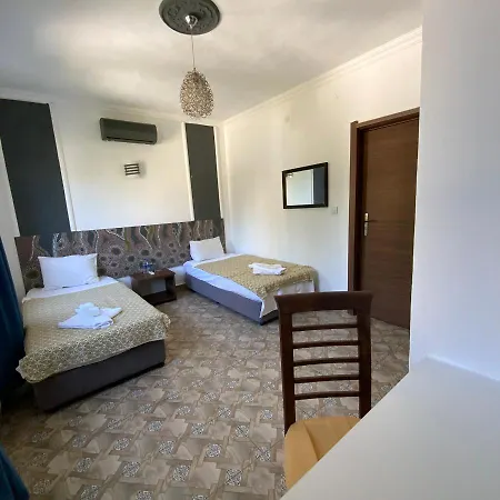 Arti Butik Hotel *