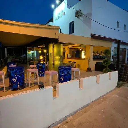 Artı Otel *